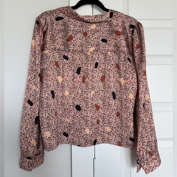 Zara Jade Satin Blouse - Picture 3 of 5